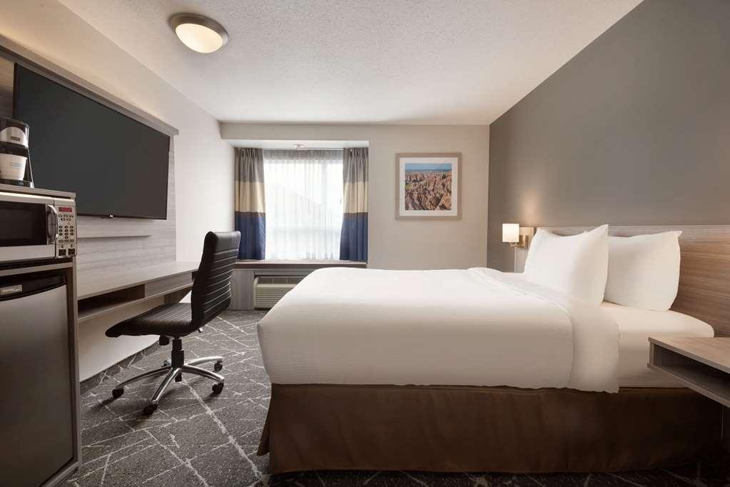 Microtel Inn & Suites By Wyndham Kanata Ottawa West Ruang foto
