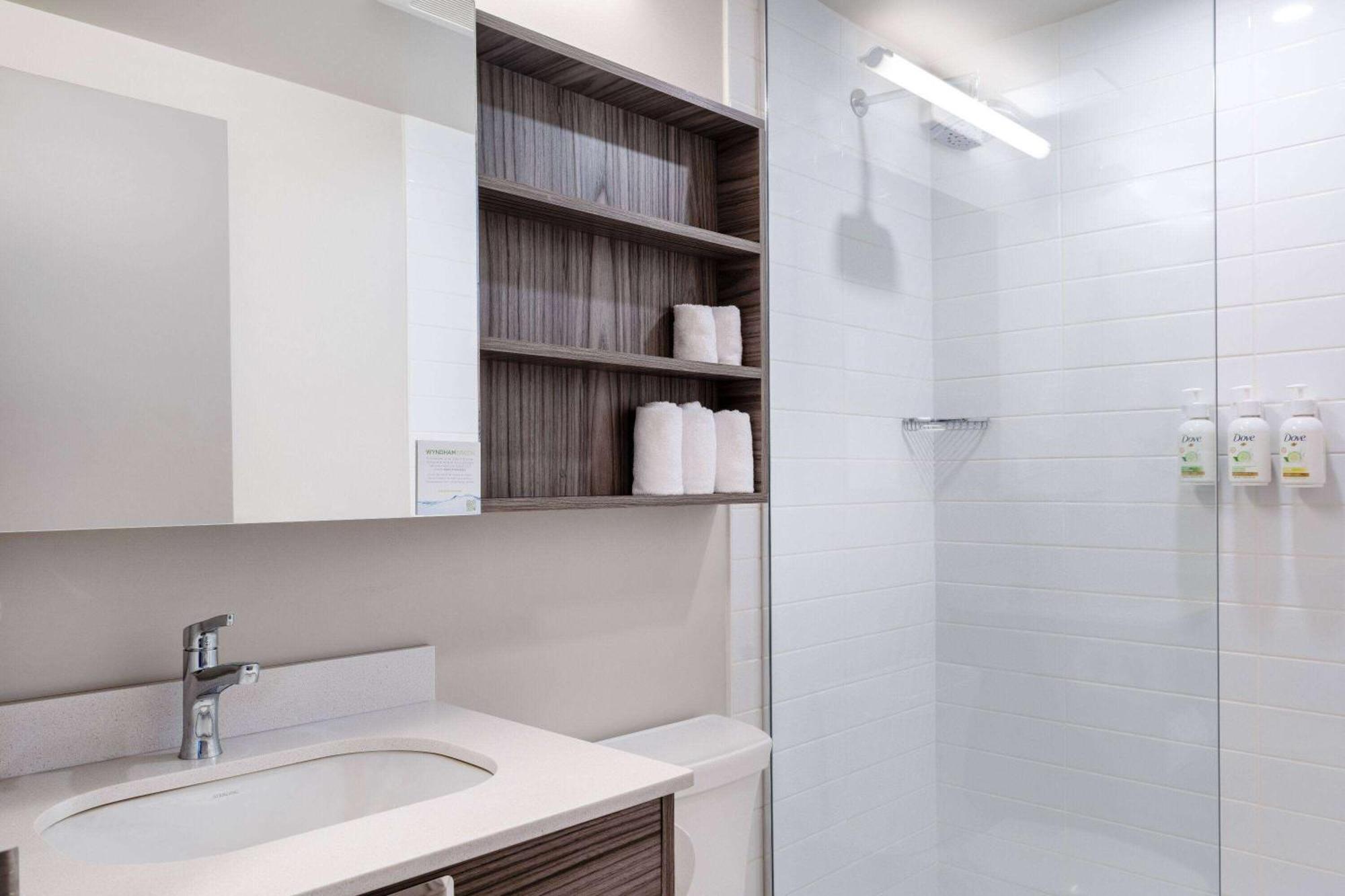 Microtel Inn & Suites By Wyndham Kanata Ottawa West Bagian luar foto