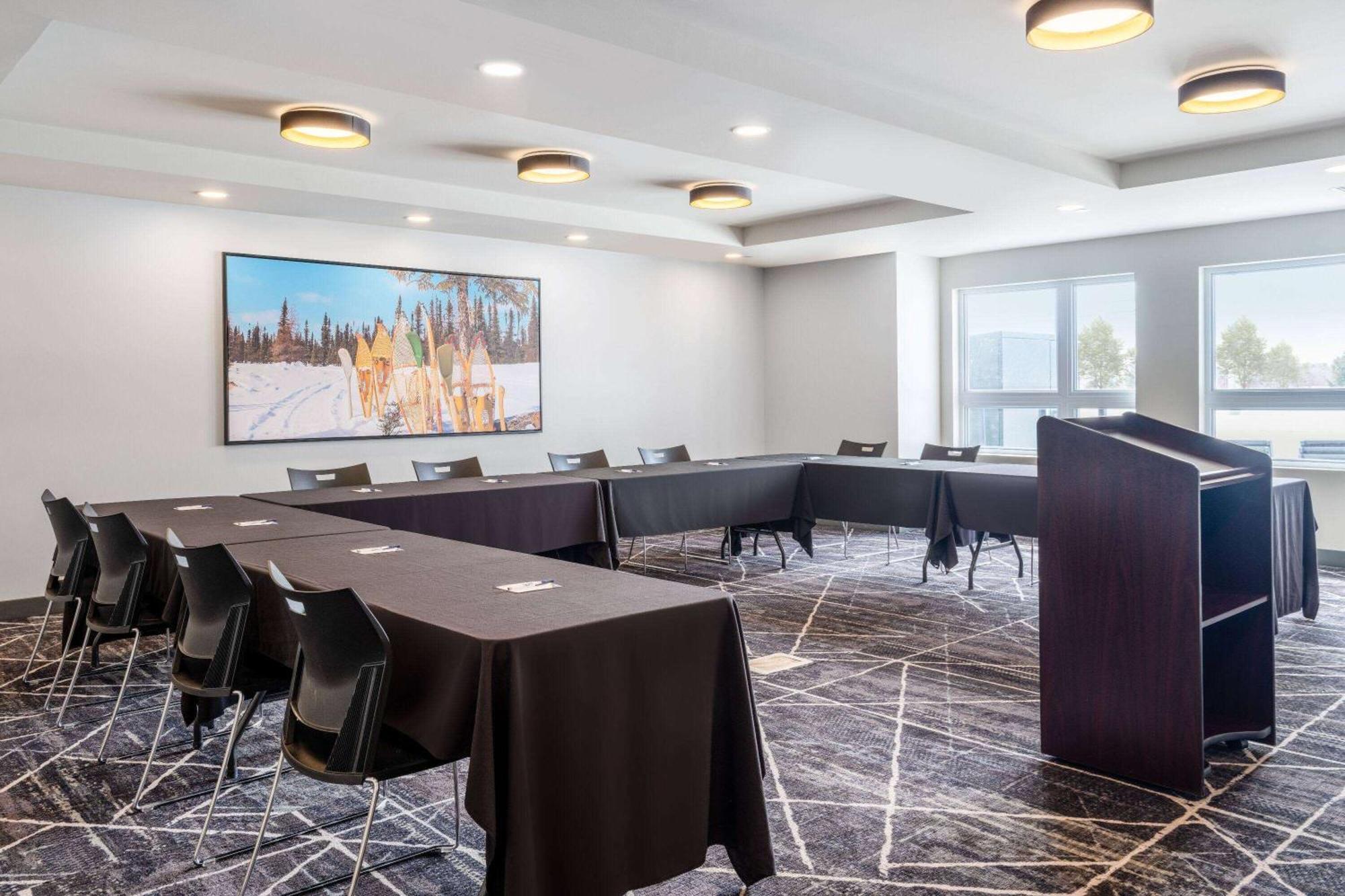 Microtel Inn & Suites By Wyndham Kanata Ottawa West Bagian luar foto